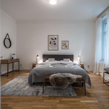 Hochwertige Altbauwohnung Im Modernen Stil In Wiesbaden - Kueche - Terrasse - Wlan - Zentral Exterior foto