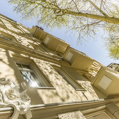 Hochwertige Altbauwohnung Im Modernen Stil In Wiesbaden - Kueche - Terrasse - Wlan - Zentral Exterior foto