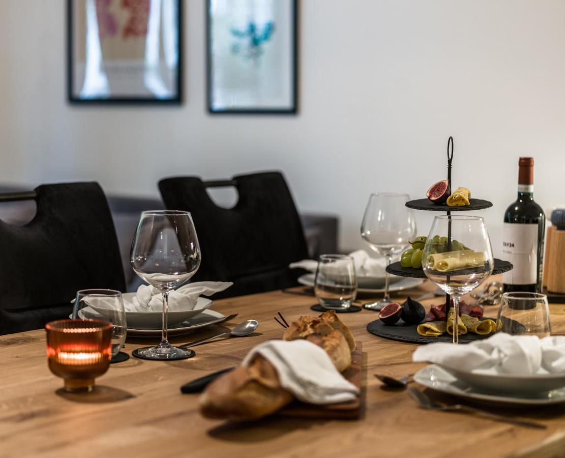 Hochwertige Altbauwohnung Im Modernen Stil In Wiesbaden - Kueche - Terrasse - Wlan - Zentral Exterior foto
