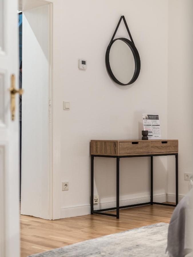 Hochwertige Altbauwohnung Im Modernen Stil In Wiesbaden - Kueche - Terrasse - Wlan - Zentral Exterior foto